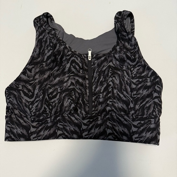 Varley Fay Bra in Dark Mono Zebra - Picture 2 of 6